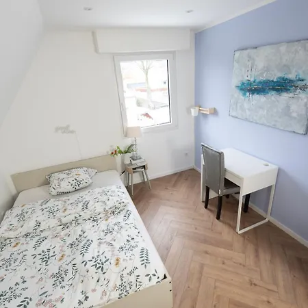 ヴィラ Haus In ドゥイスブルグ